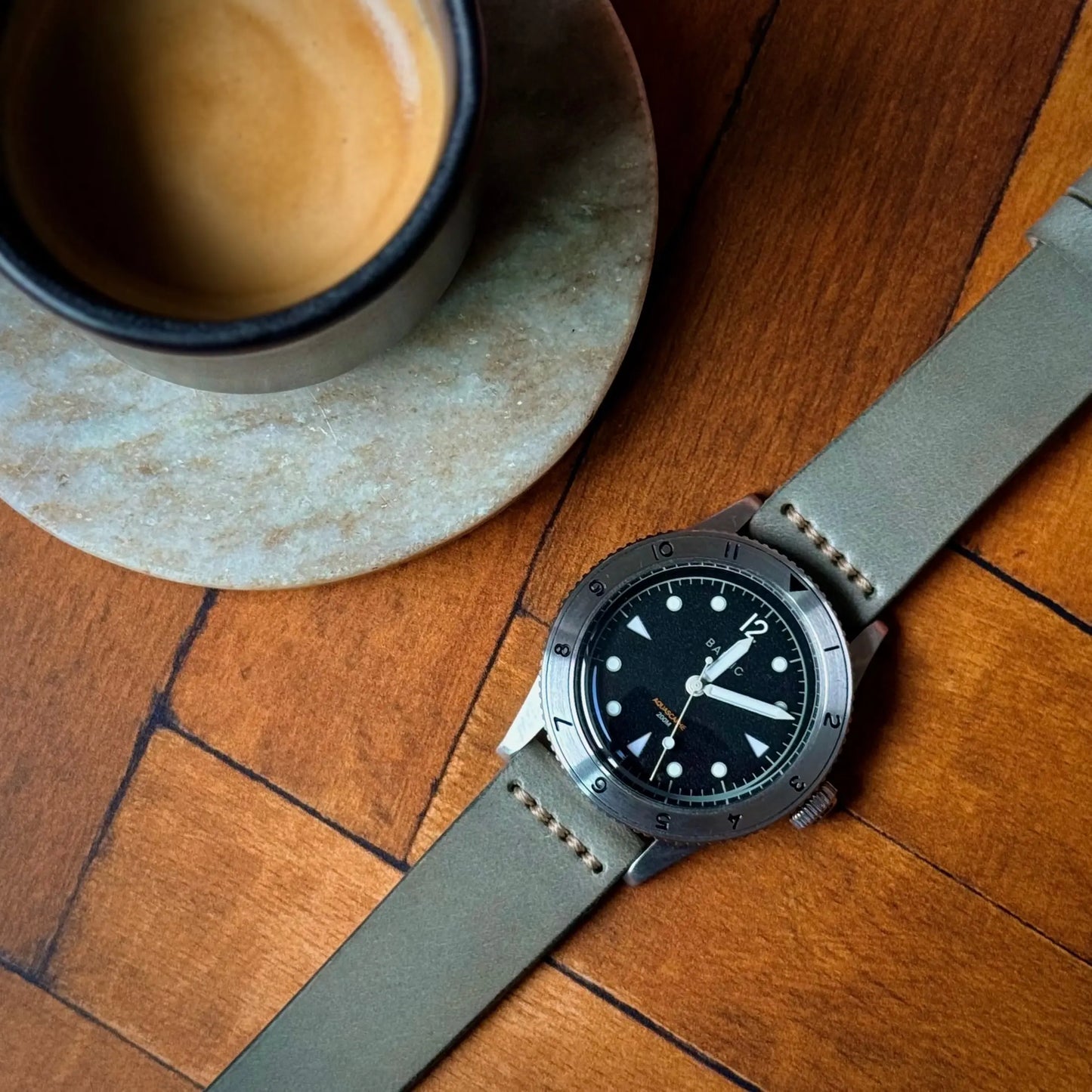 STORM GREY Dial & Hide