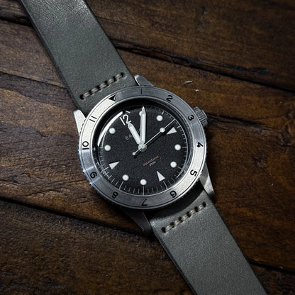 STORM GREY Dial & Hide